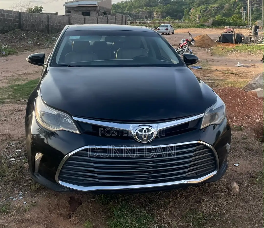 Toyota Avalon XLE 4dr Sedan (3.5L 6cyl 6A) 2015 Black