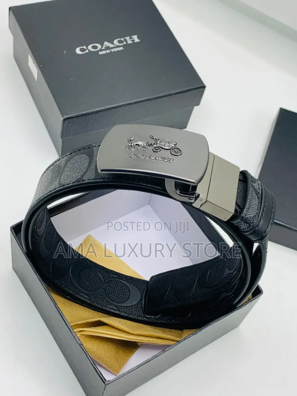 Coach Luxury Men Leather Belt – Stylish, Durable High Quality