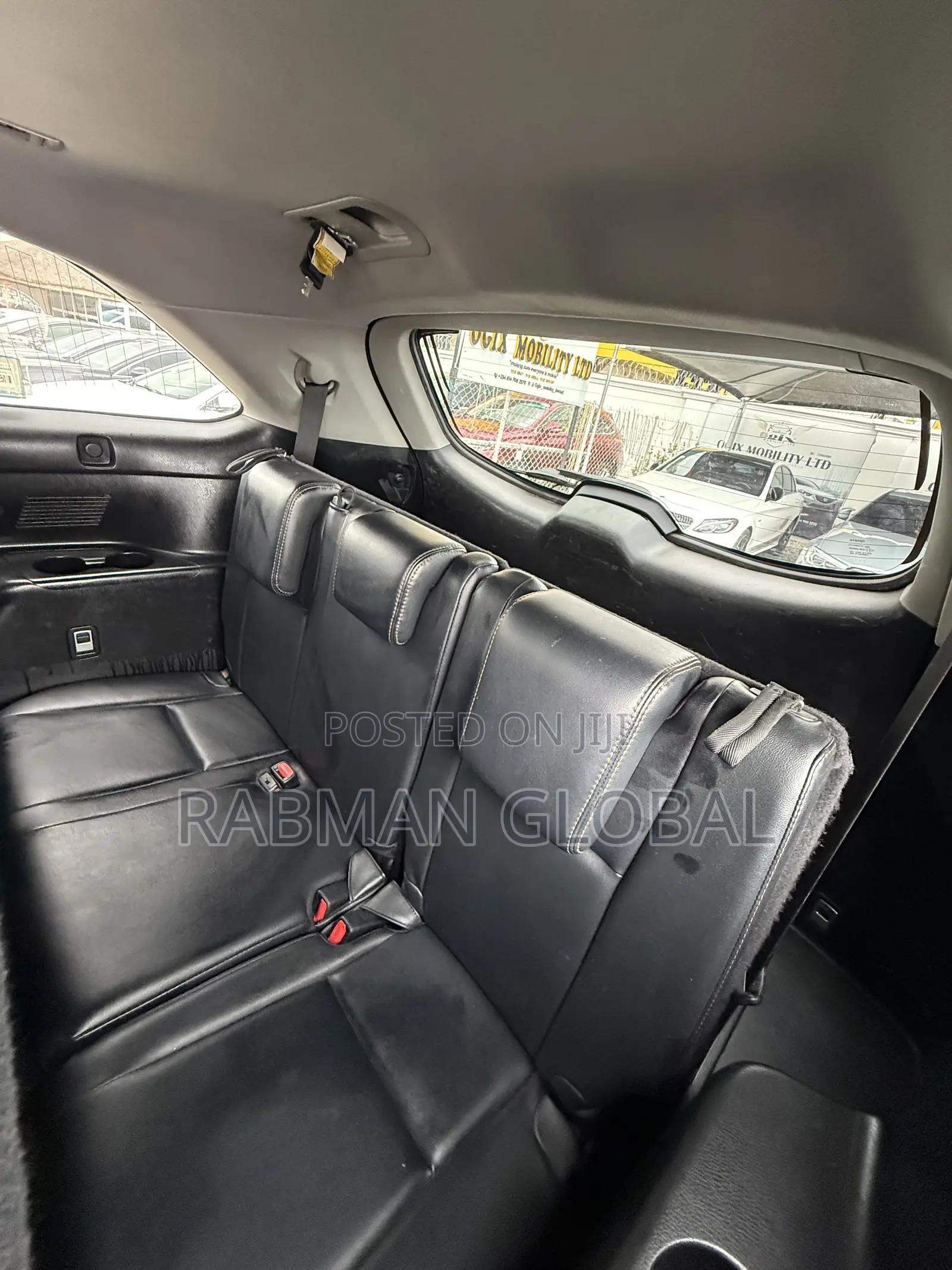 Toyota Highlander XLE 4x4 V6 (3.5L 6cyl 8A) 2018 Black