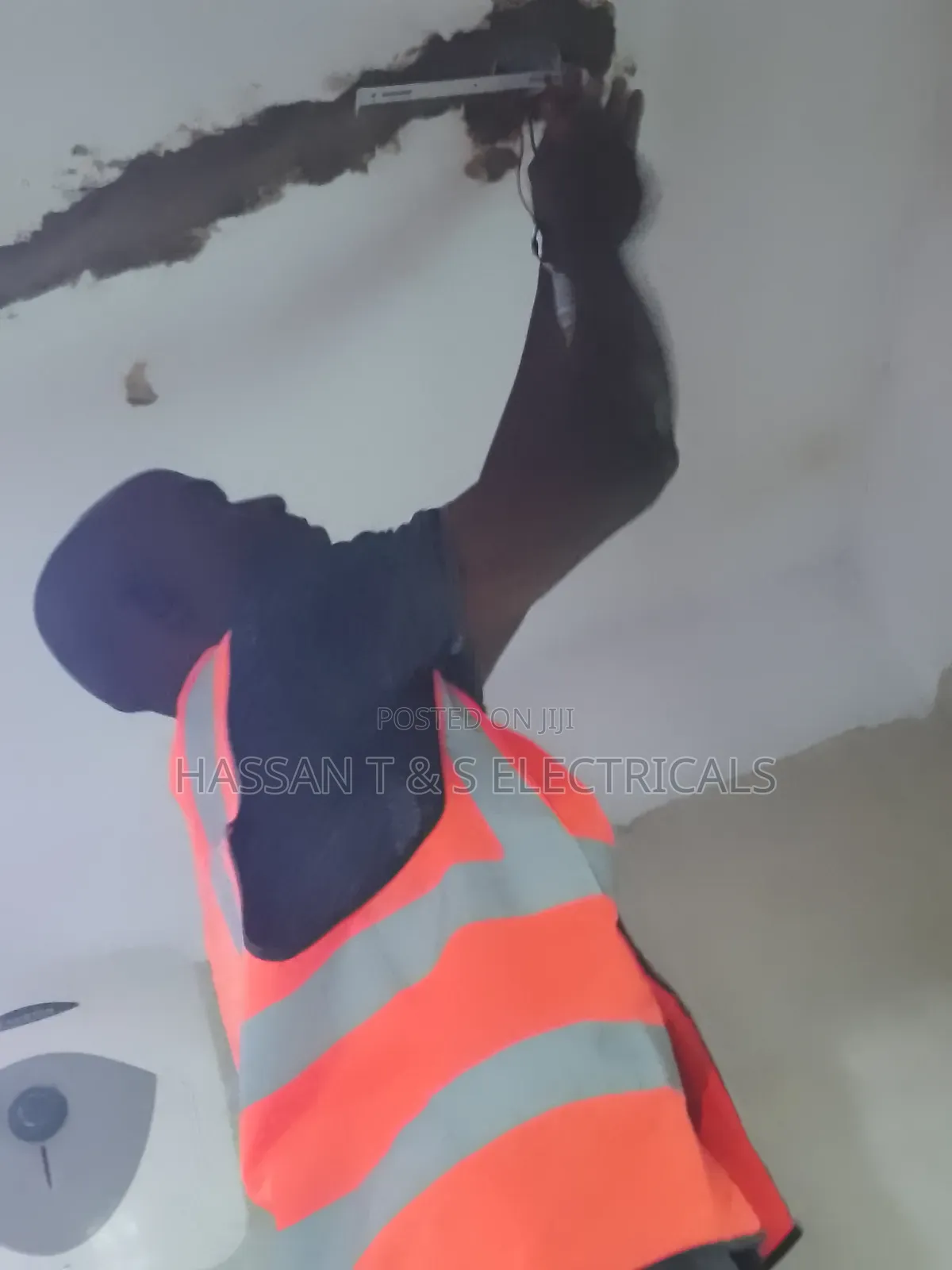 Professional Electrician, CCTV Installation Solar Installation
