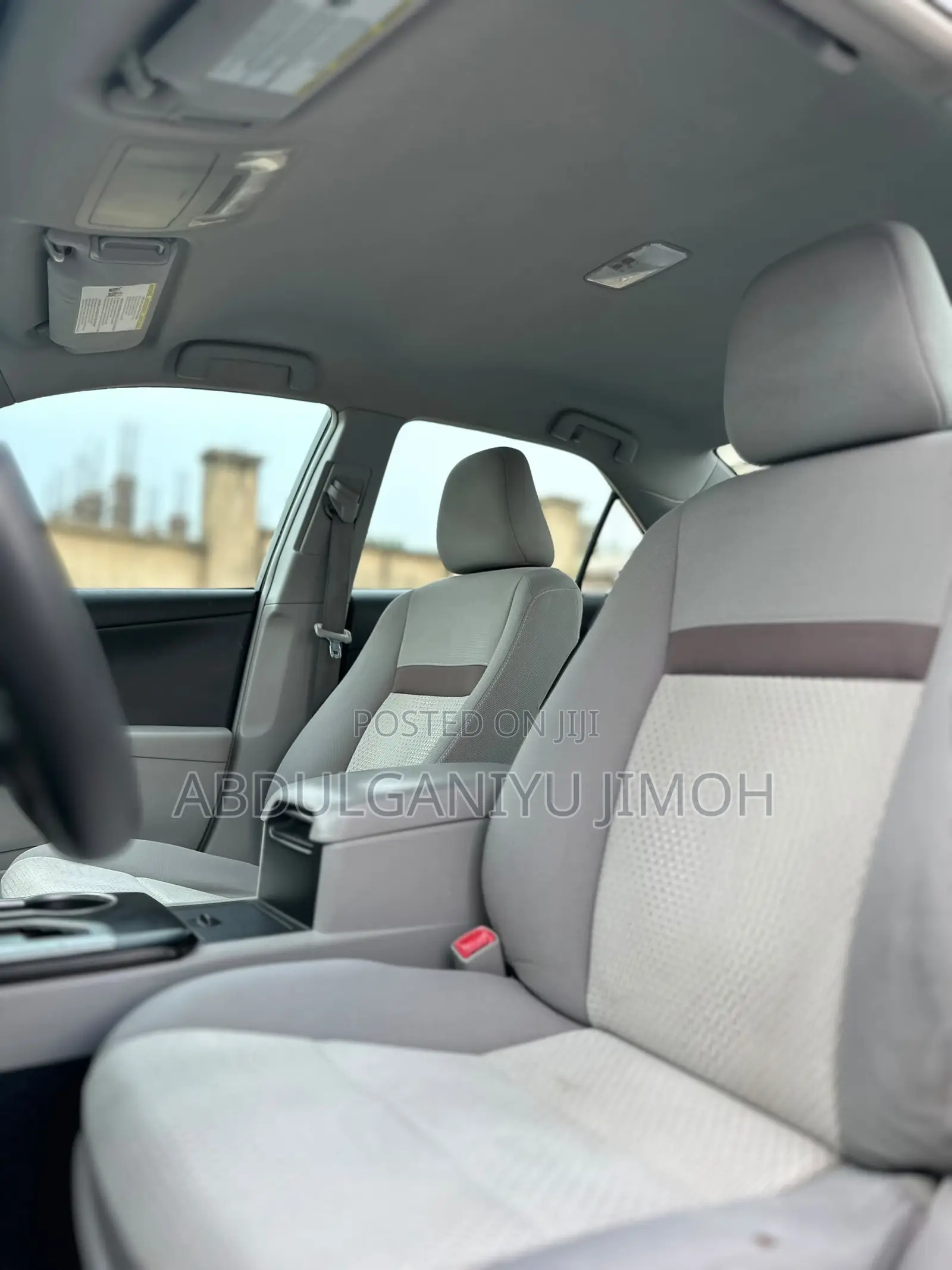 Toyota Camry LE 4dr Sedan (2.5L 4cyl 6A) 2014 White