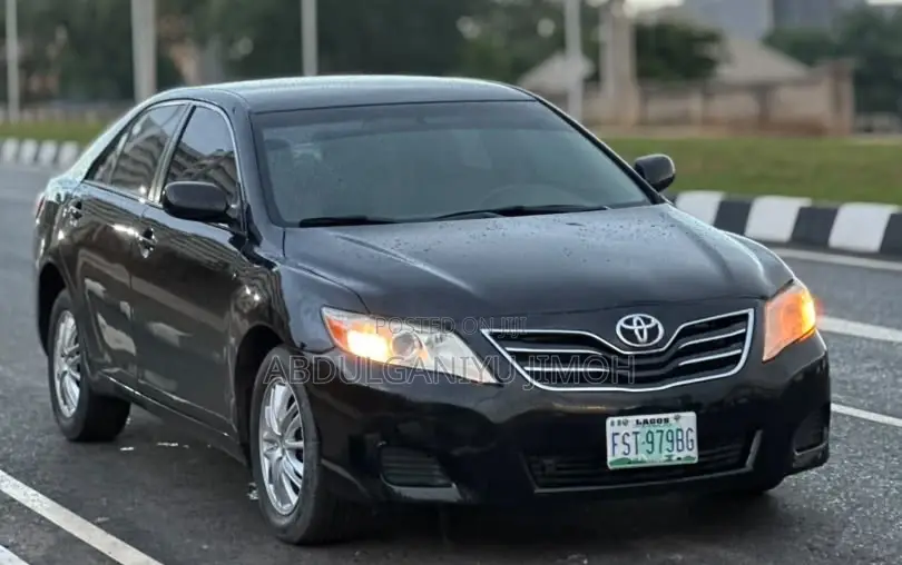 Toyota Camry 2011 Black