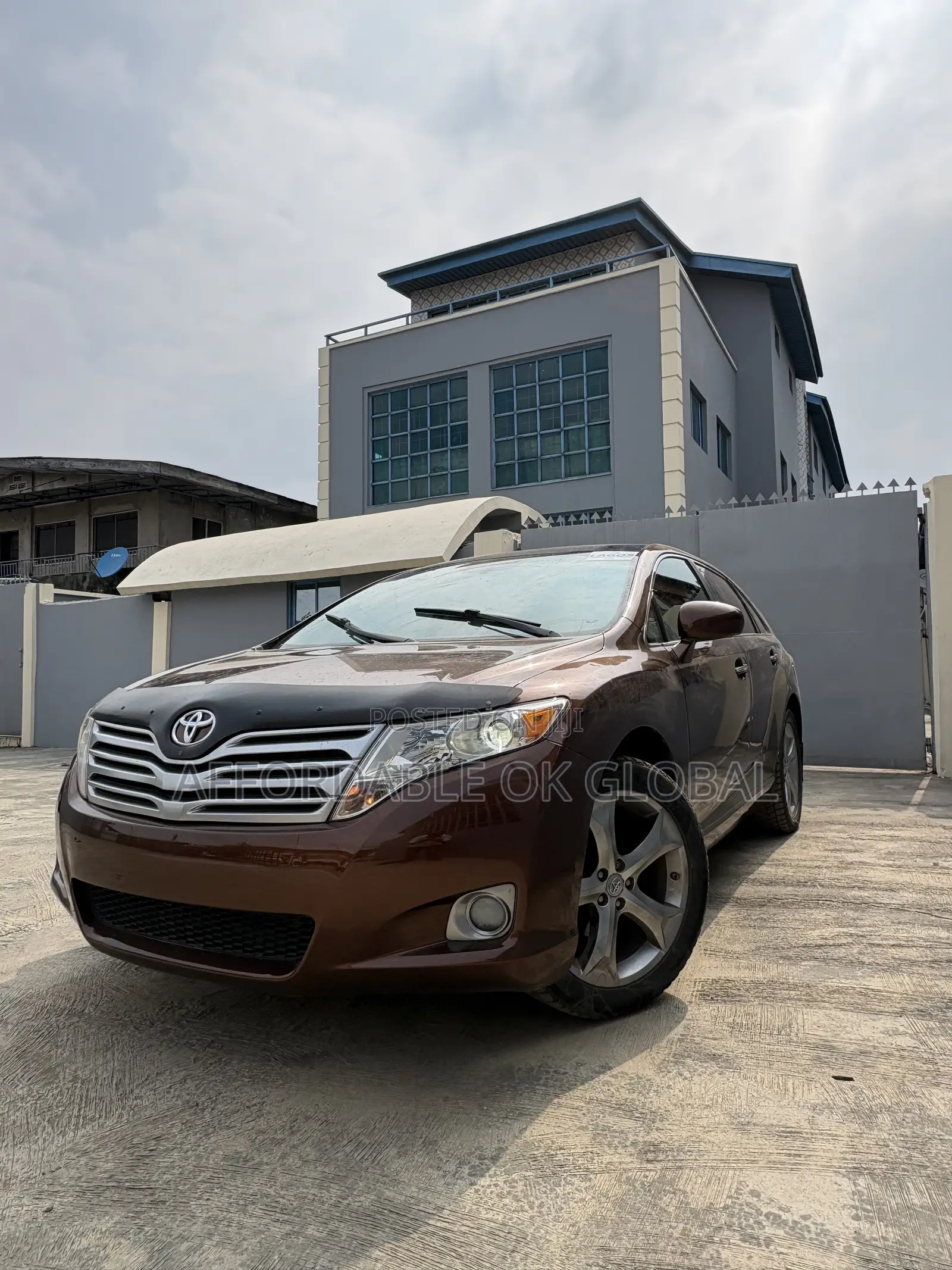 Toyota Venza XLE 2010 Brown