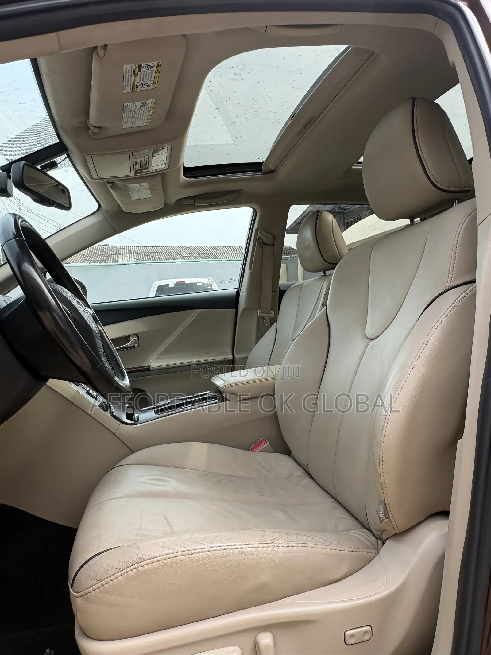 Toyota Venza XLE 2010 Brown