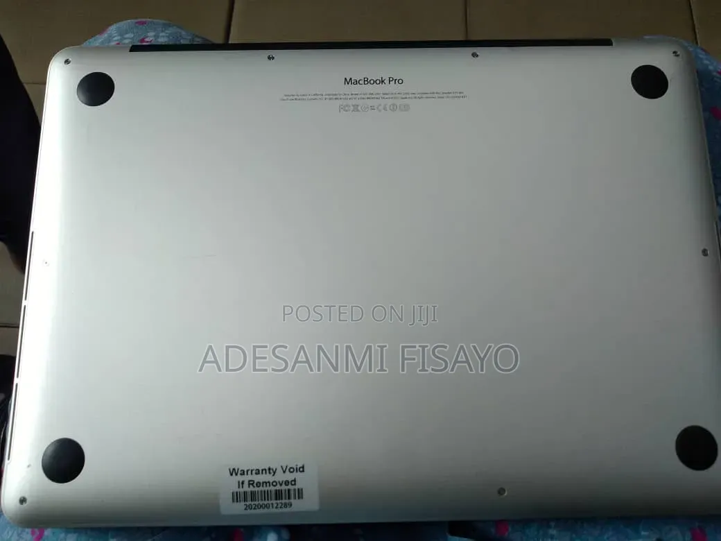 Laptop Apple MacBook Pro 2020 16GB Intel Core i7 SSD 512GB