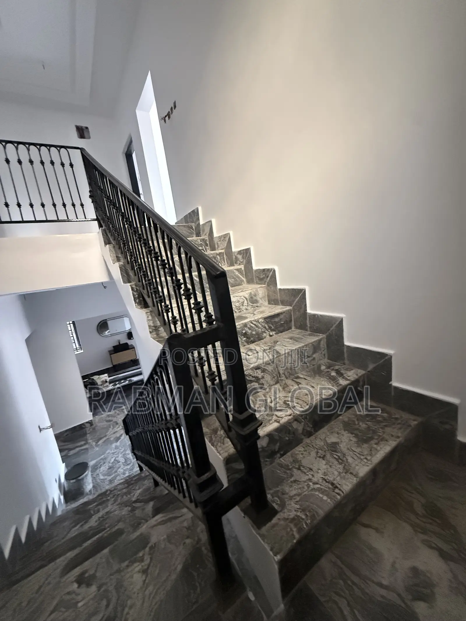 4bdrm Duplex in Kubwa for sale