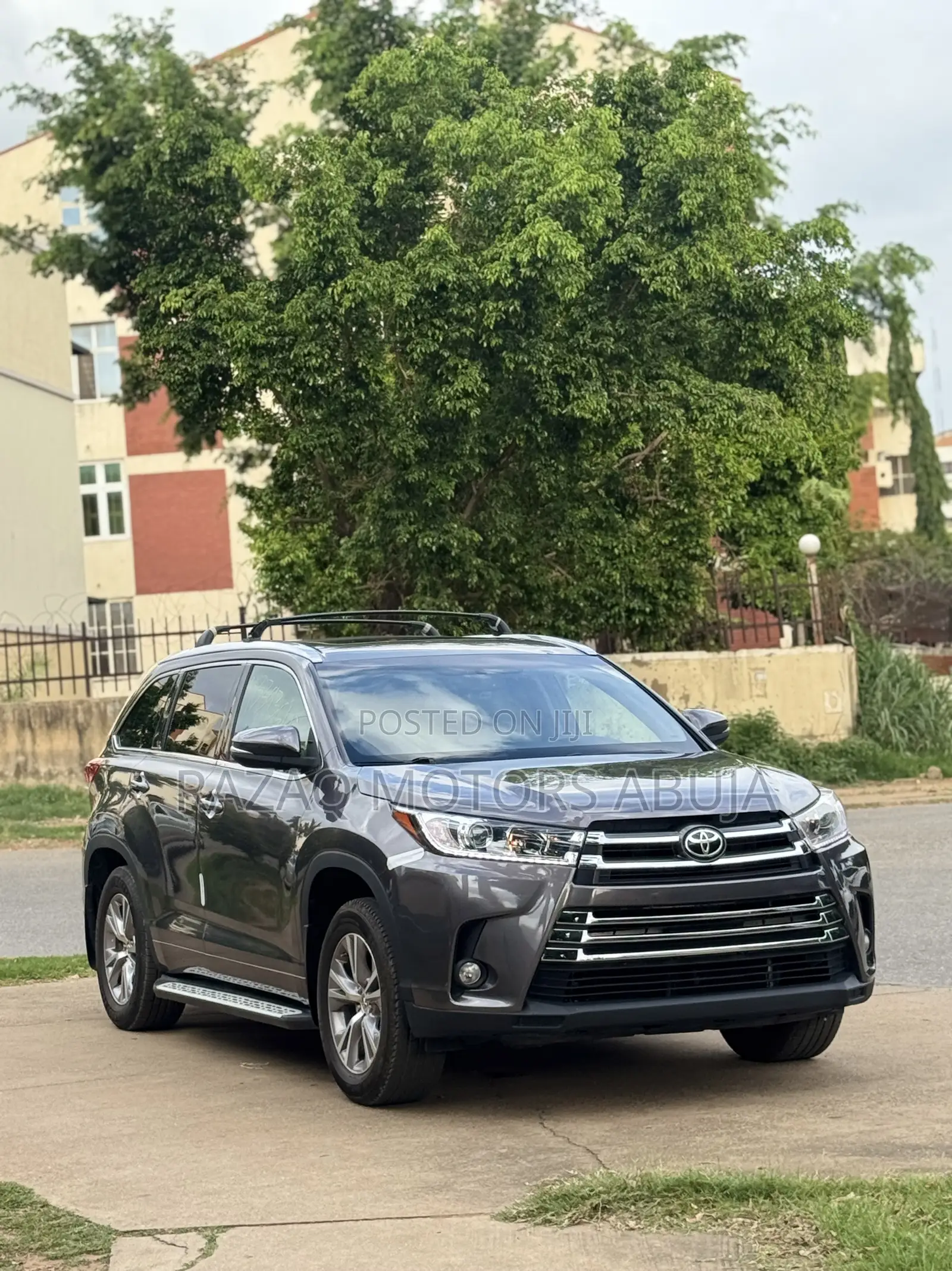 Toyota Highlander XLE 4dr SUV (3.5L 6cyl 6A) 2015 Gray
