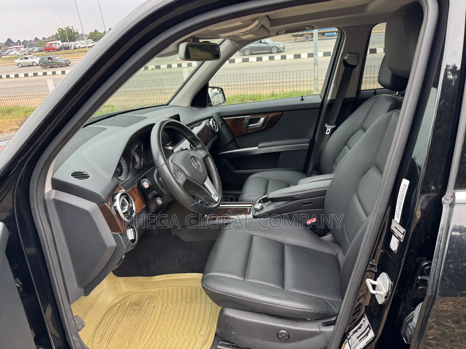 Mercedes-Benz GLK-Class Base GLK 350 4dr 4x2 (3.5L 6cyl 7A) 2015 Black