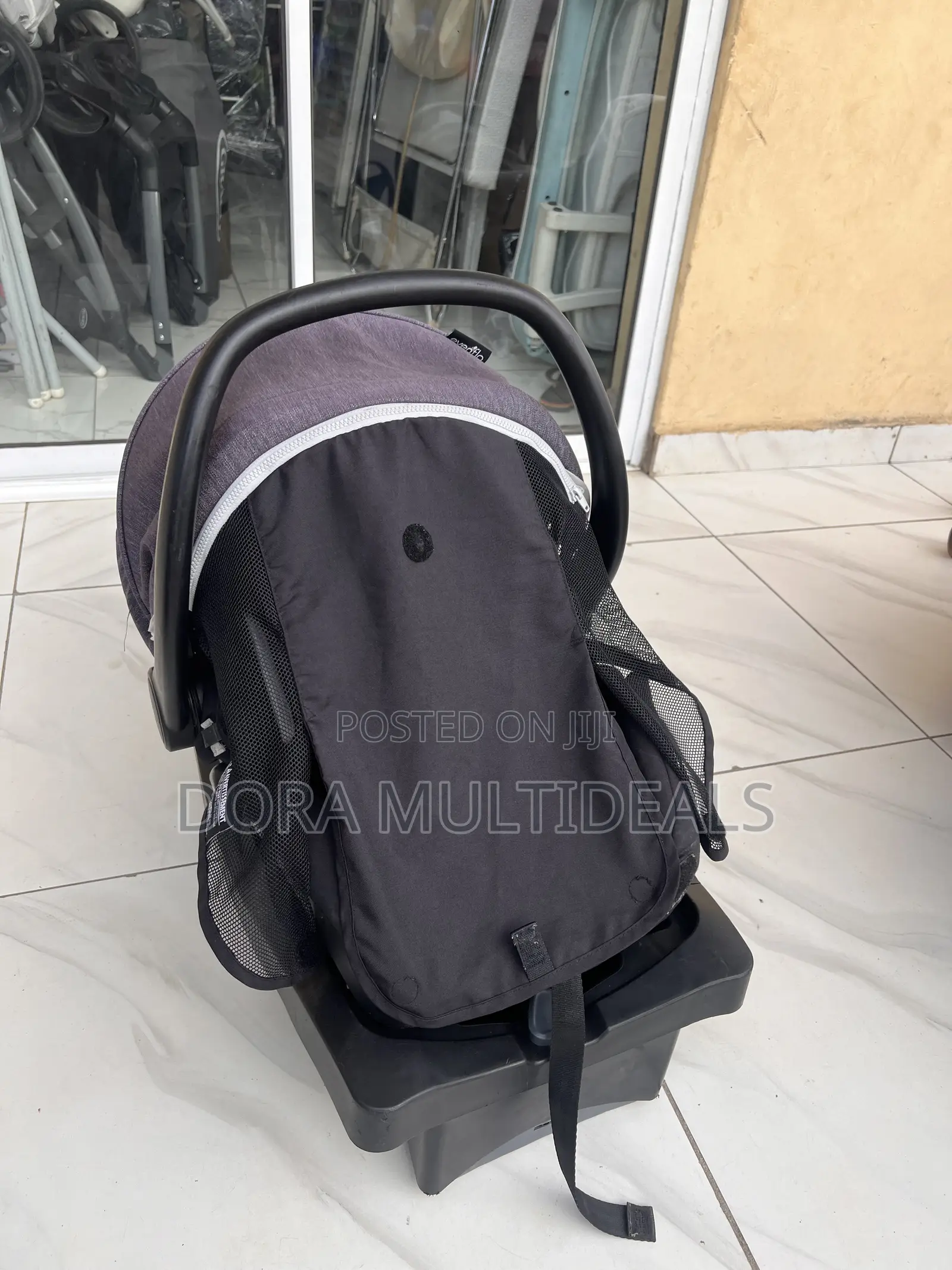Evenflo Infant Car Seat With Base Protective Mesh Cover
