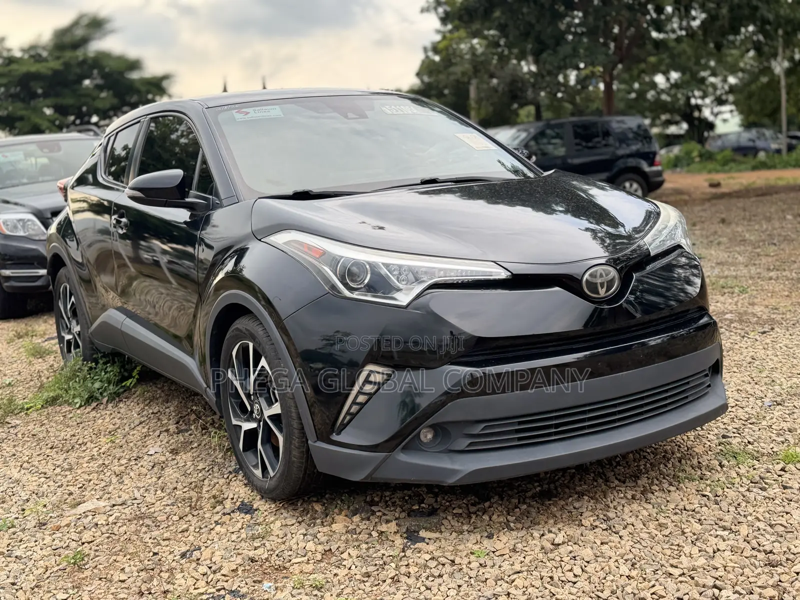 Toyota C-HR XLE Prermium FWD (2.0L 4cyl 2AM) 2018 Black