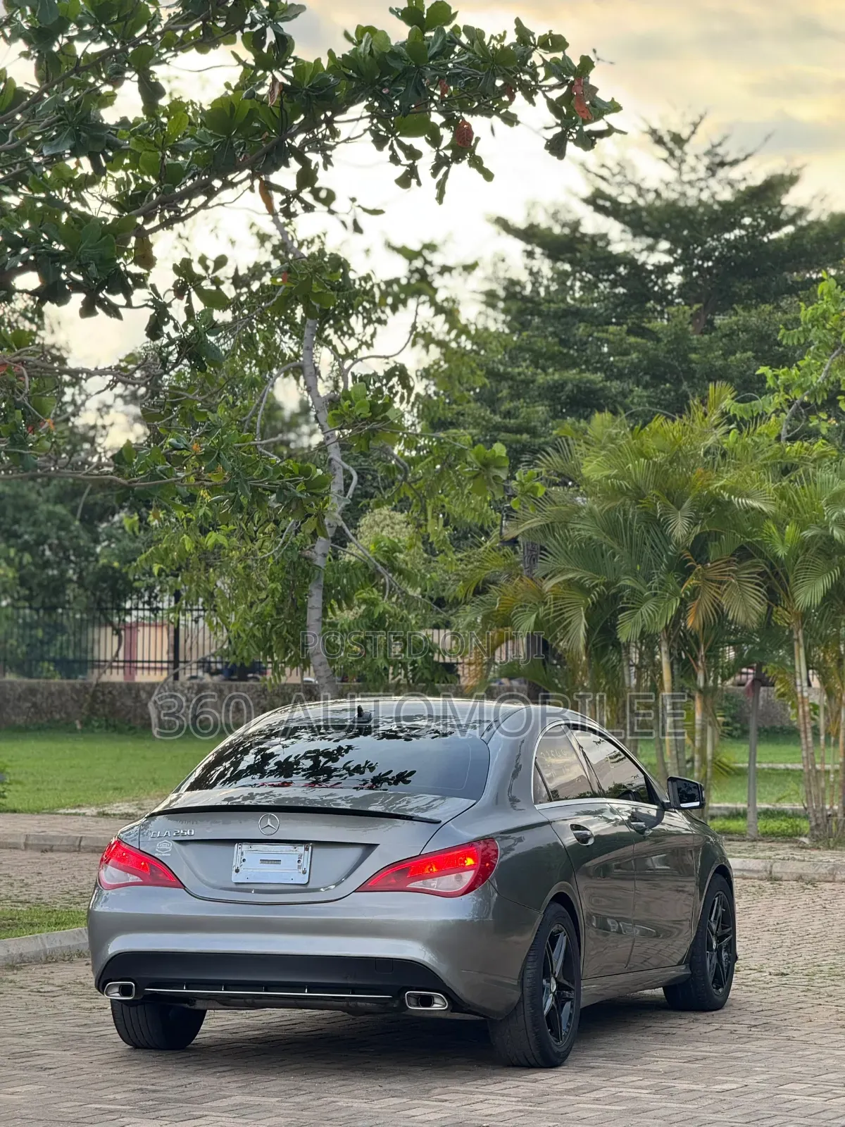Mercedes-Benz CLA-Class CLA 250 4MATIC Sedan 2016 Gray