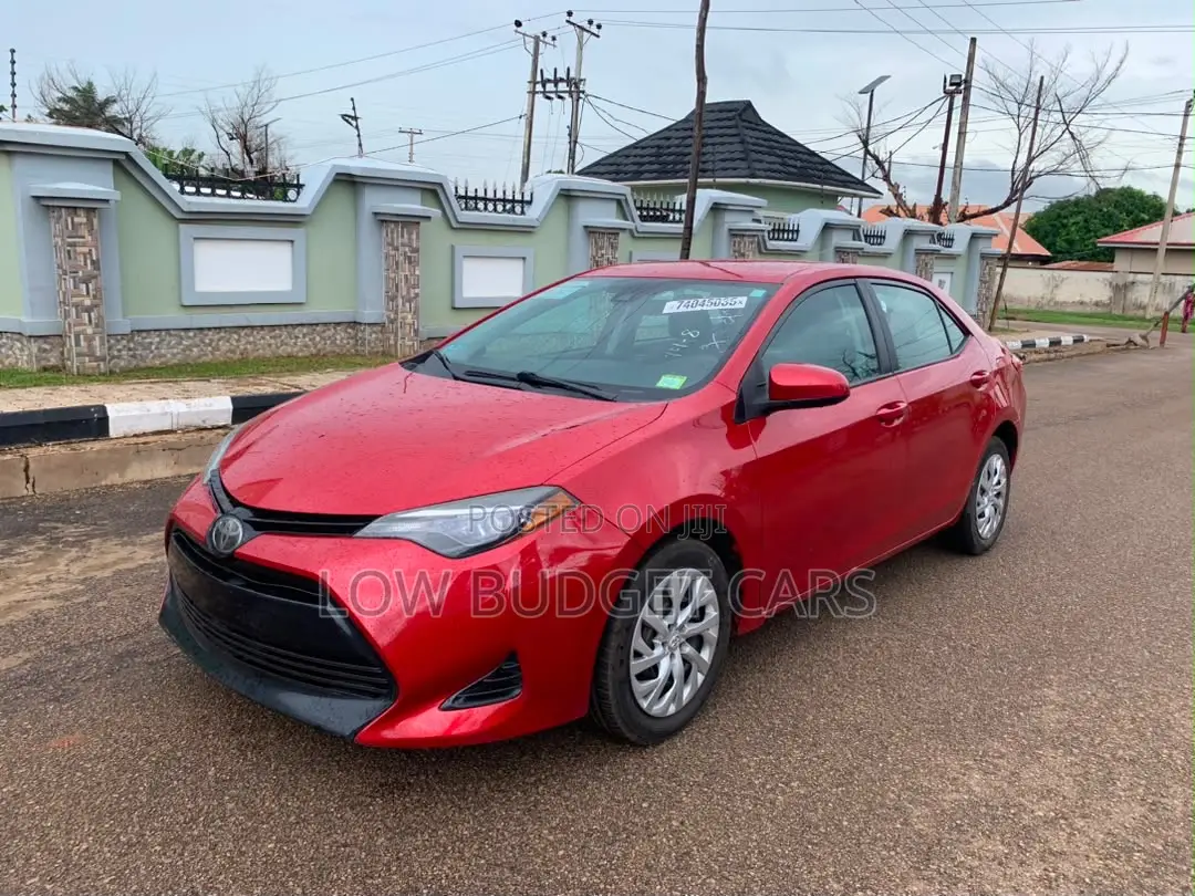 Toyota Corolla LE 4dr Sedan (1.8L 4cyl CVT) 2017 Red