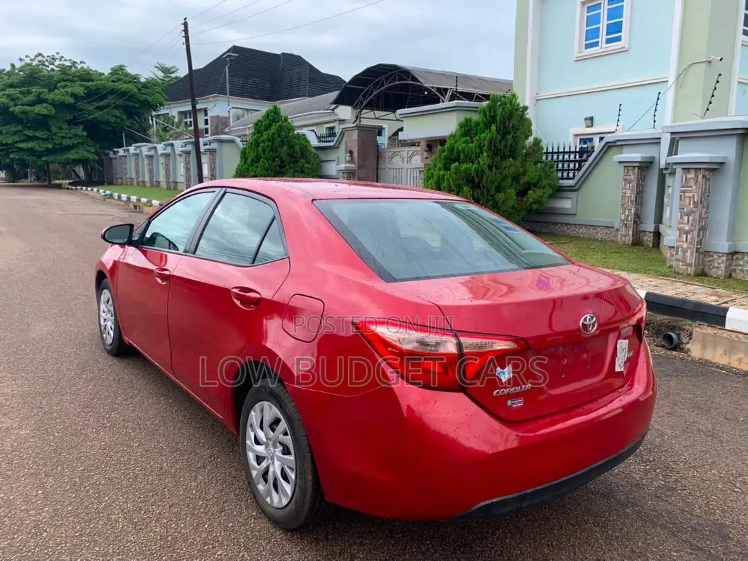 Toyota Corolla LE 4dr Sedan (1.8L 4cyl CVT) 2017 Red