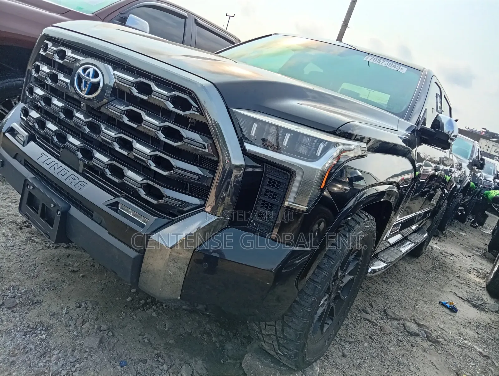 Toyota Tundra 2022 Black