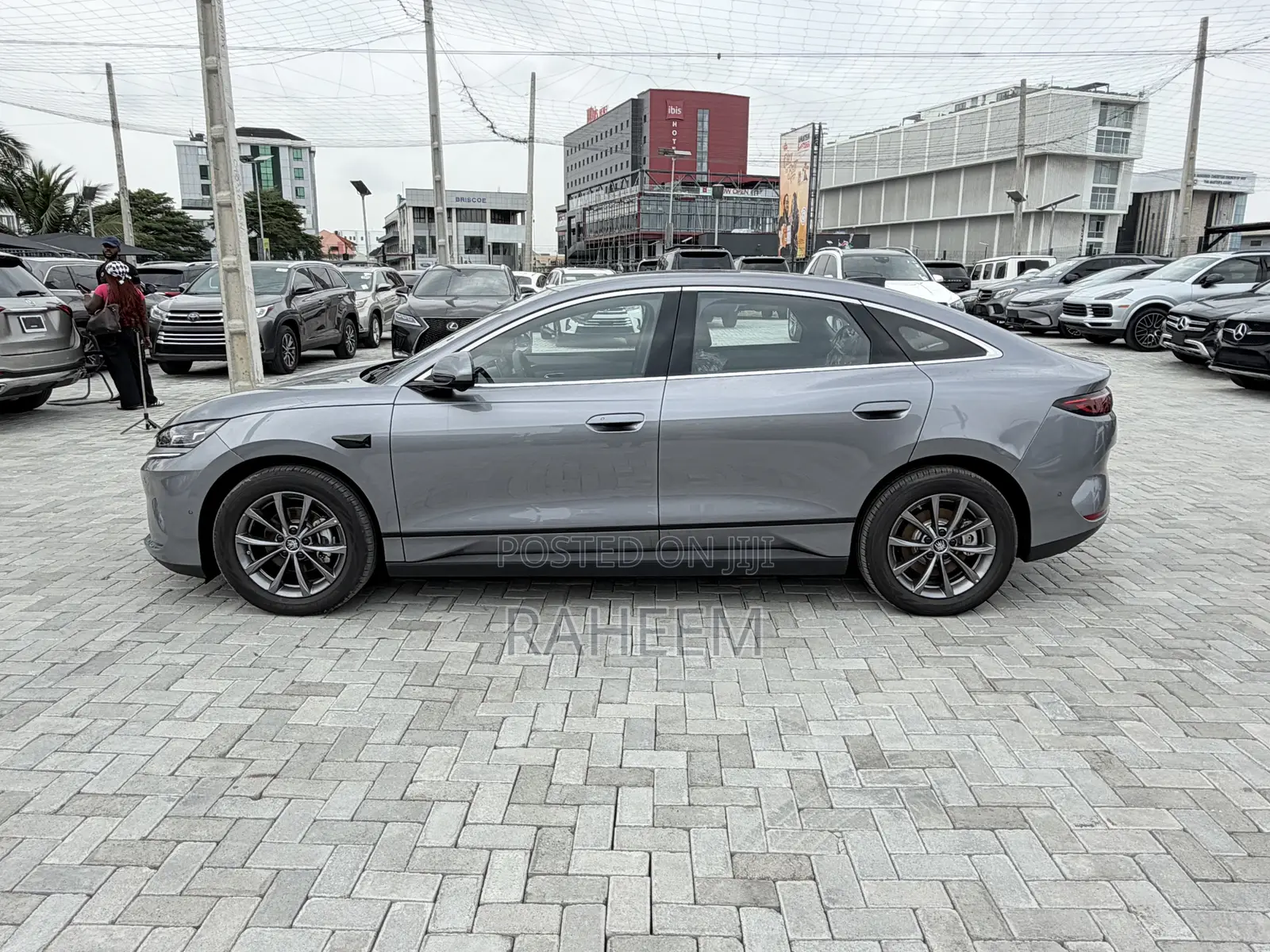 New BYD Qin L DM-i 2025 Gray