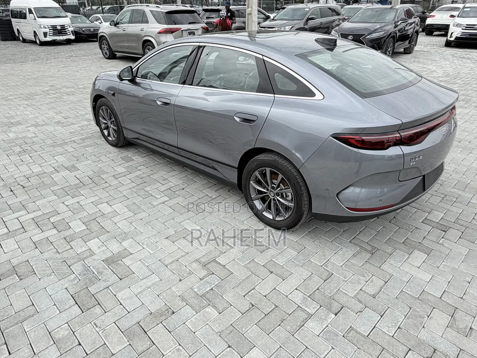 New BYD Qin L DM-i 2025 Gray