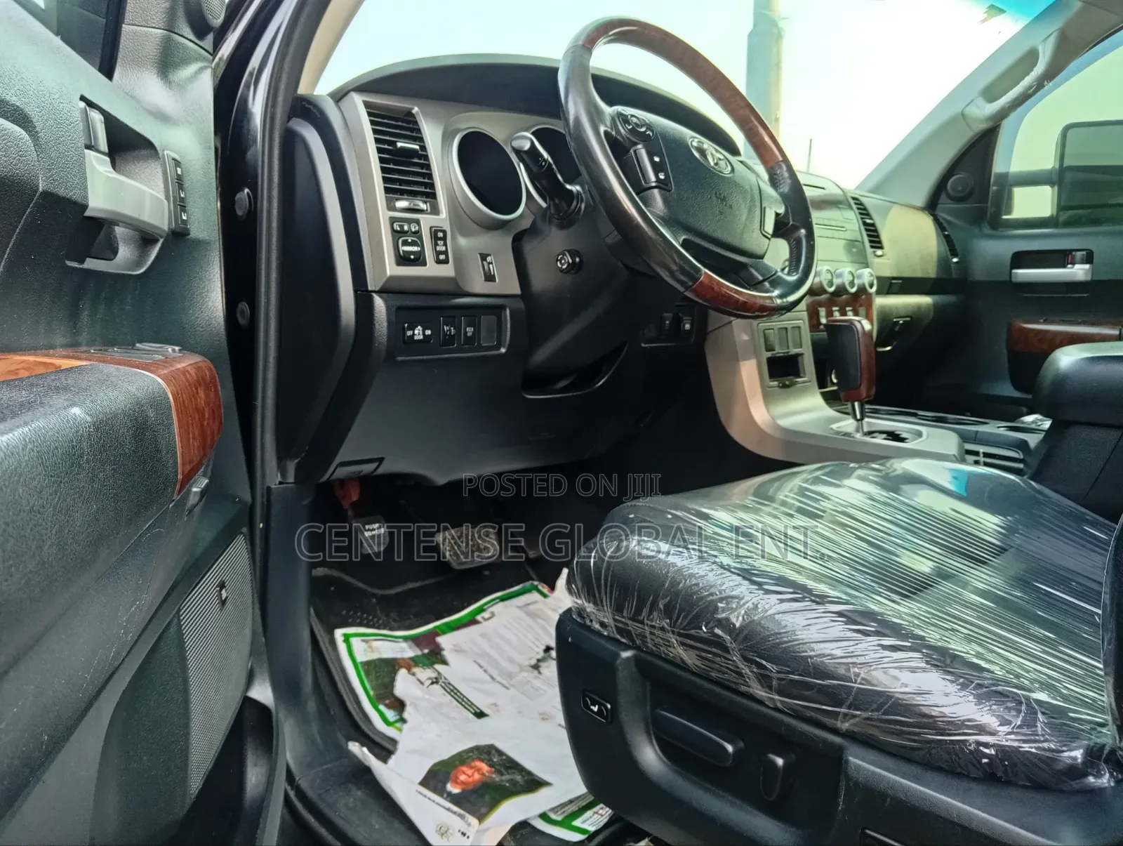 Toyota Tundra 2011 Black