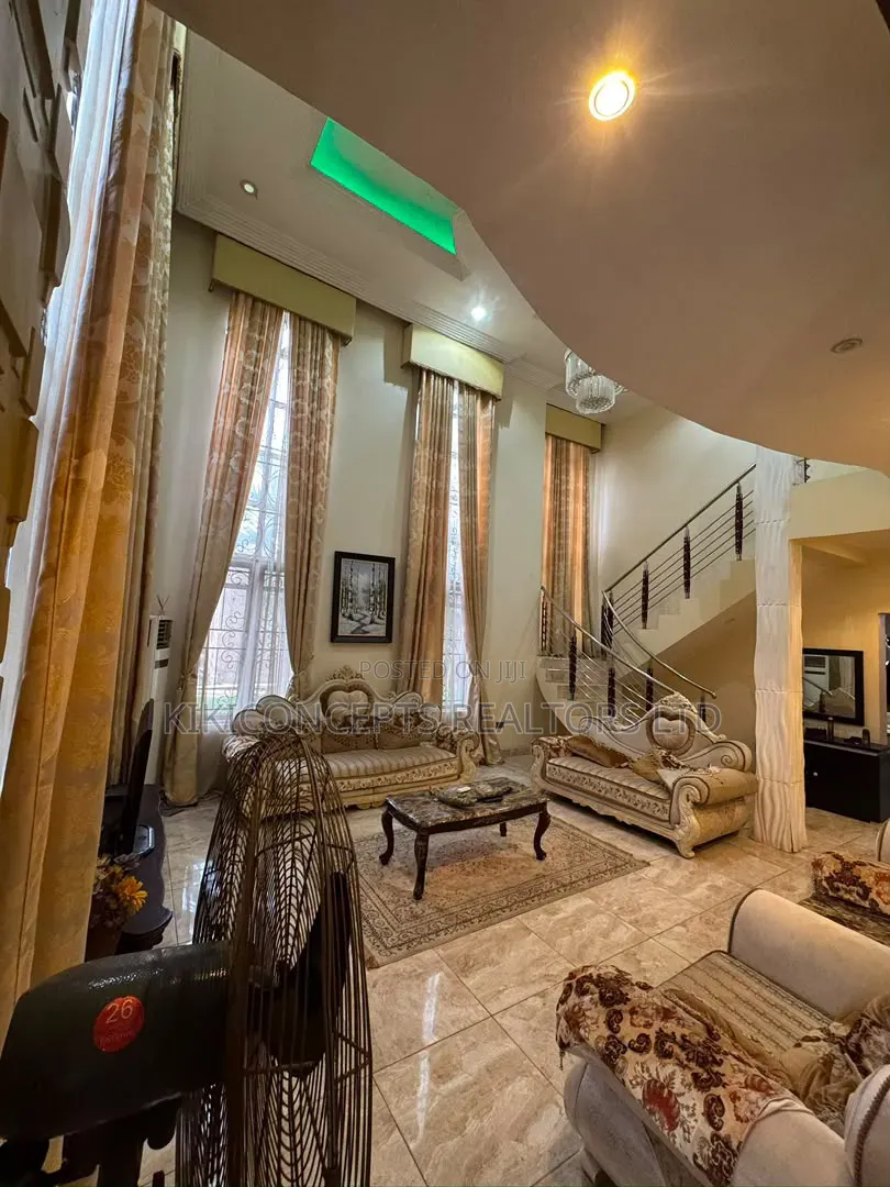 5bdrm Duplex in Adewunmi Layout, Ojoo for sale
