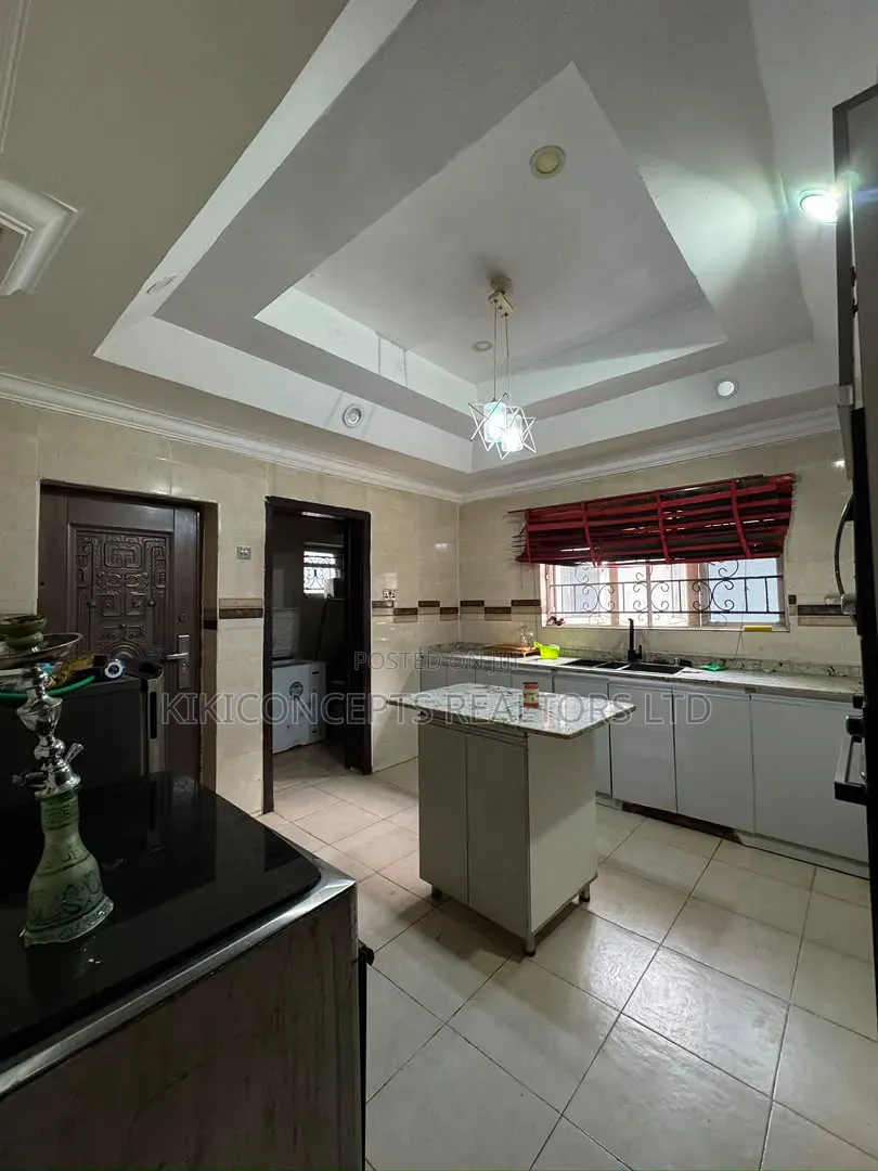 5bdrm Duplex in Adewunmi Layout, Ojoo for sale