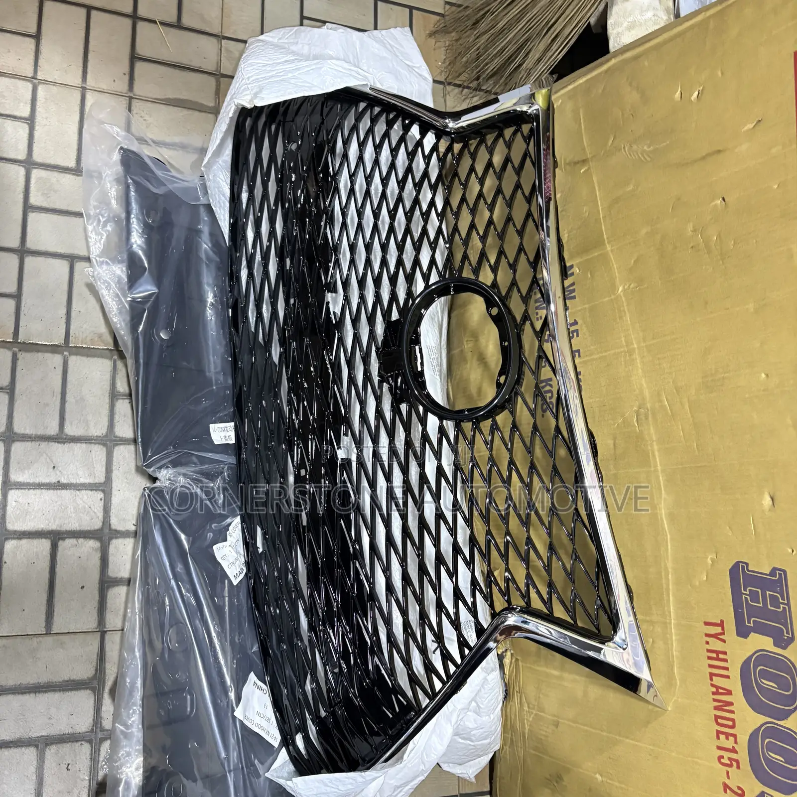 Front Grill NX 200