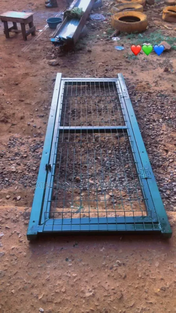 Perimeter Fencing See Through Finger Type