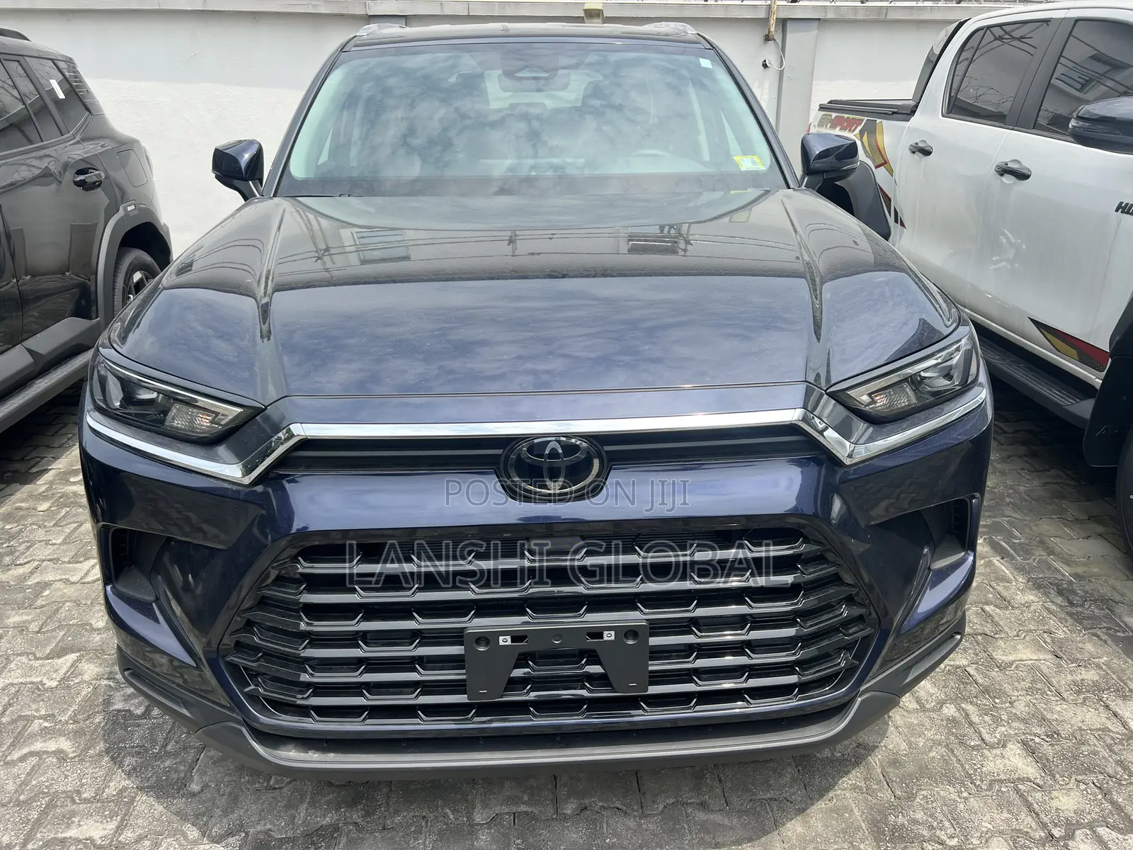 New Toyota Highlander XLE AWD 2026 Blue