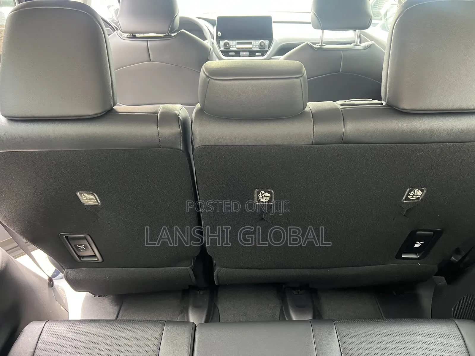 New Toyota Highlander XLE AWD 2026 Blue