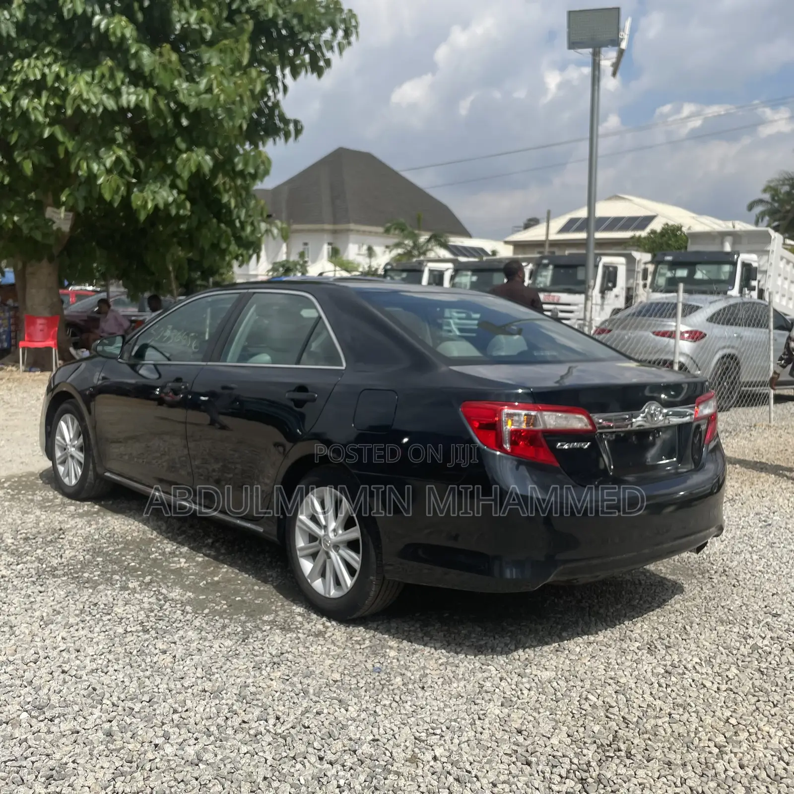 Toyota Camry XLE 4dr Sedan (2.5L 4cyl 6A) 2013 Black