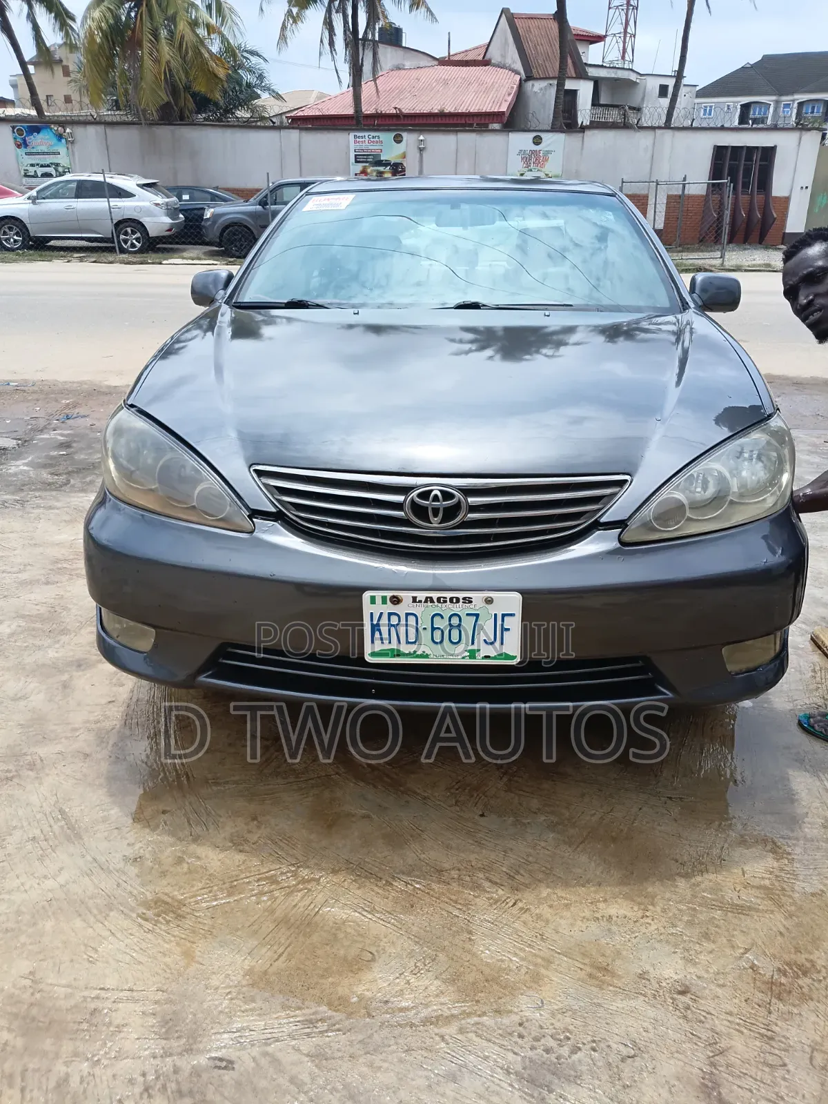 Toyota Camry LE V6 4dr Sedan (3.0L 6cyl 5A) 2005 Gray