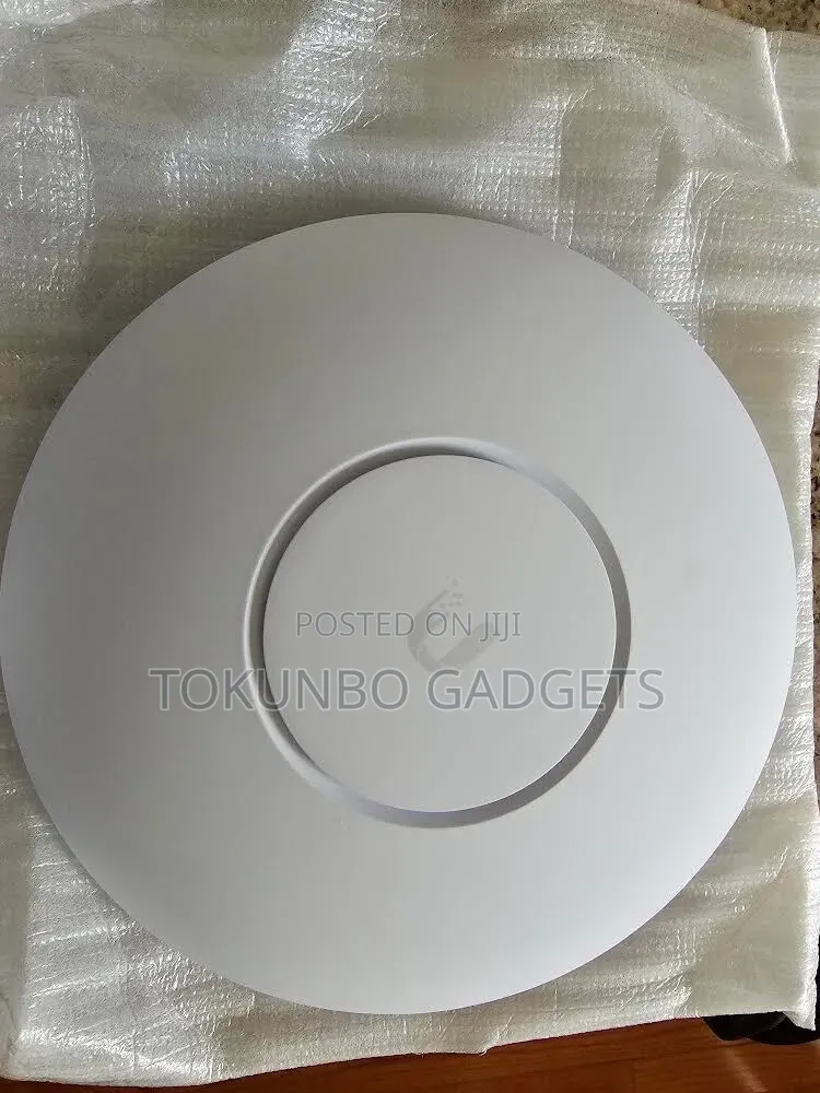 Ubiquiti UniFi HD UAP-AC-HD Dual-Band,Wave 2 Network Access Point