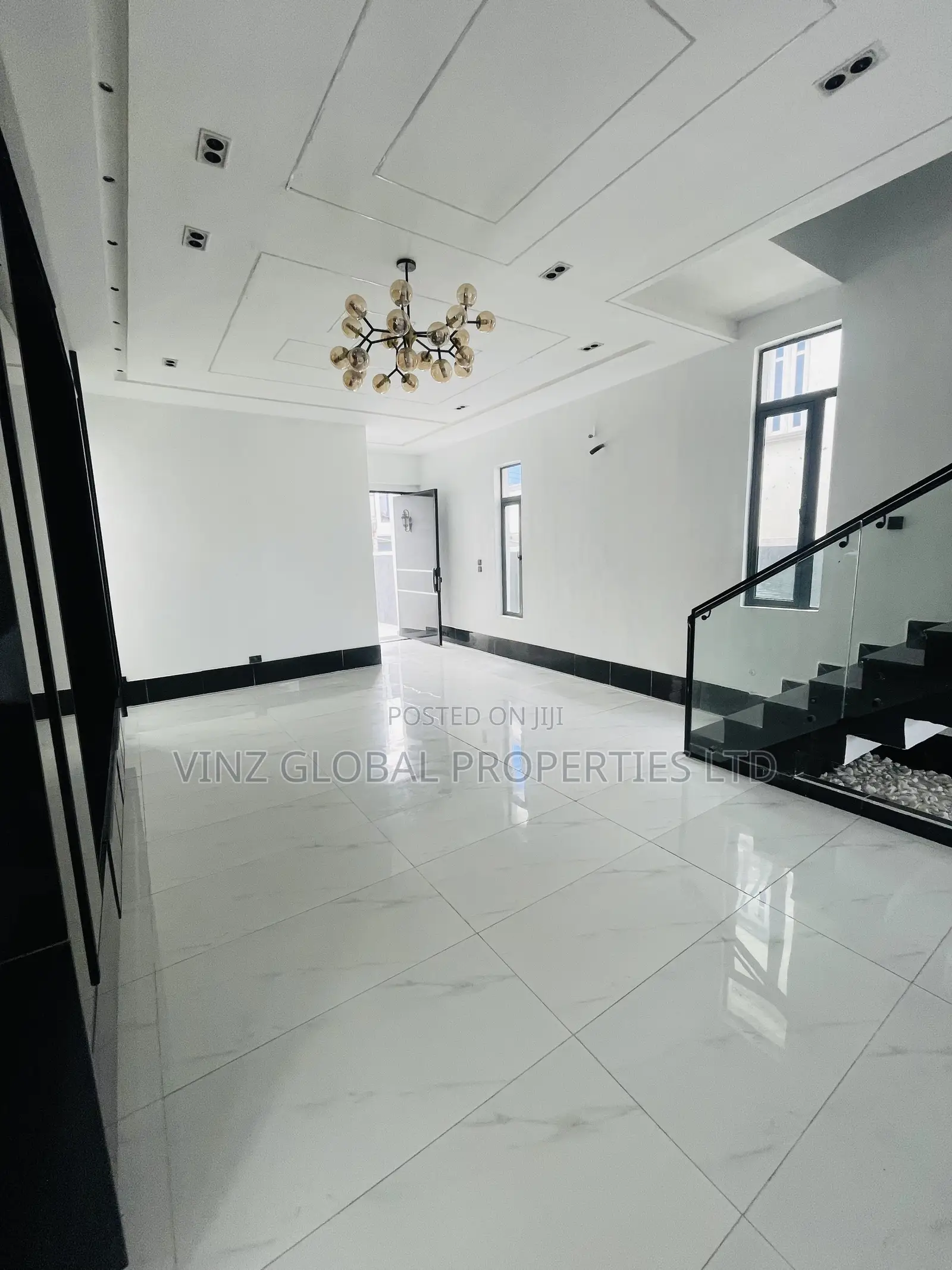 5bdrm Duplex in Ajah for sale