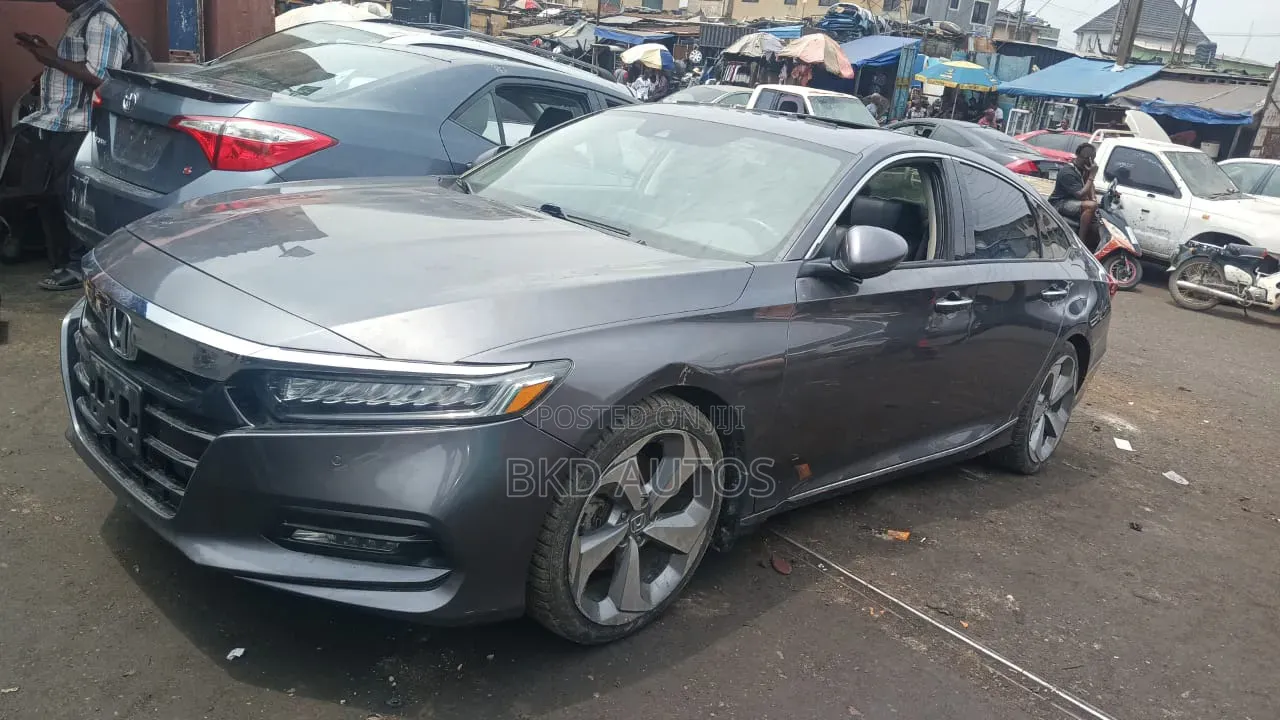 Honda Accord Touring 2.0T 2022 Gray