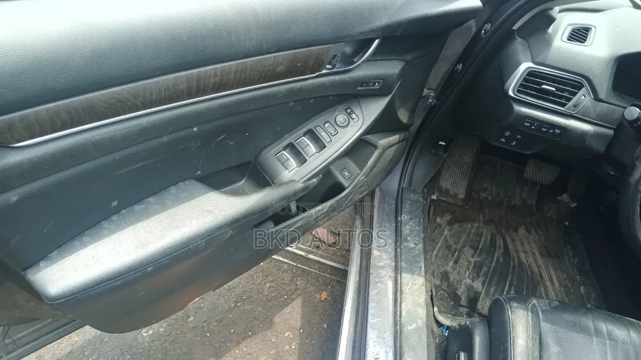 Honda Accord Touring 2.0T 2022 Gray