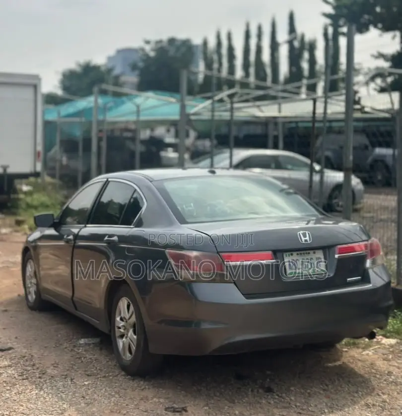 Honda Accord 2011 Gray