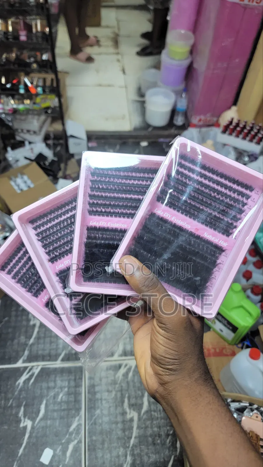 La La Cluster Lash Tray