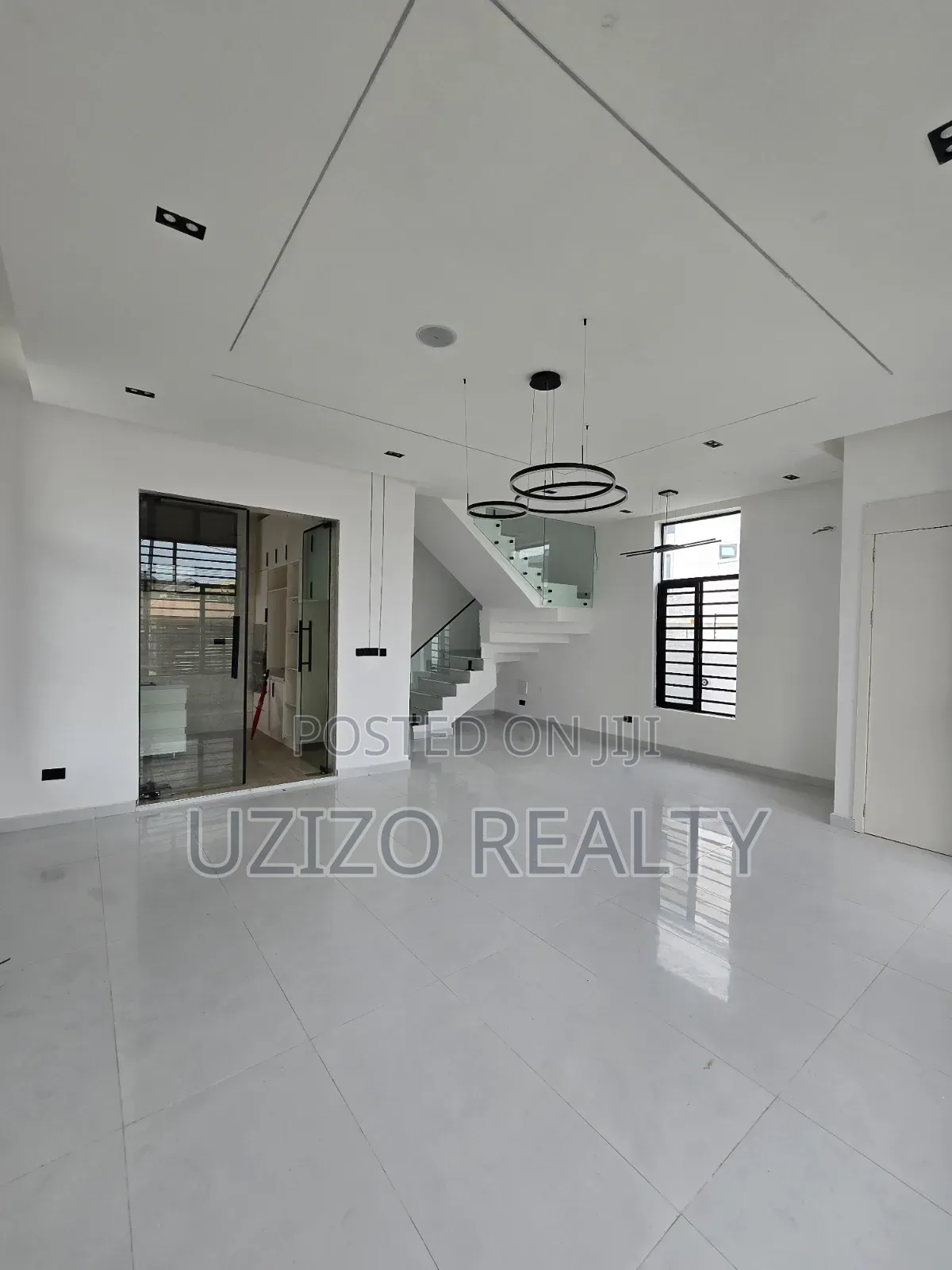 5bdrm Duplex in Sangotedo for sale