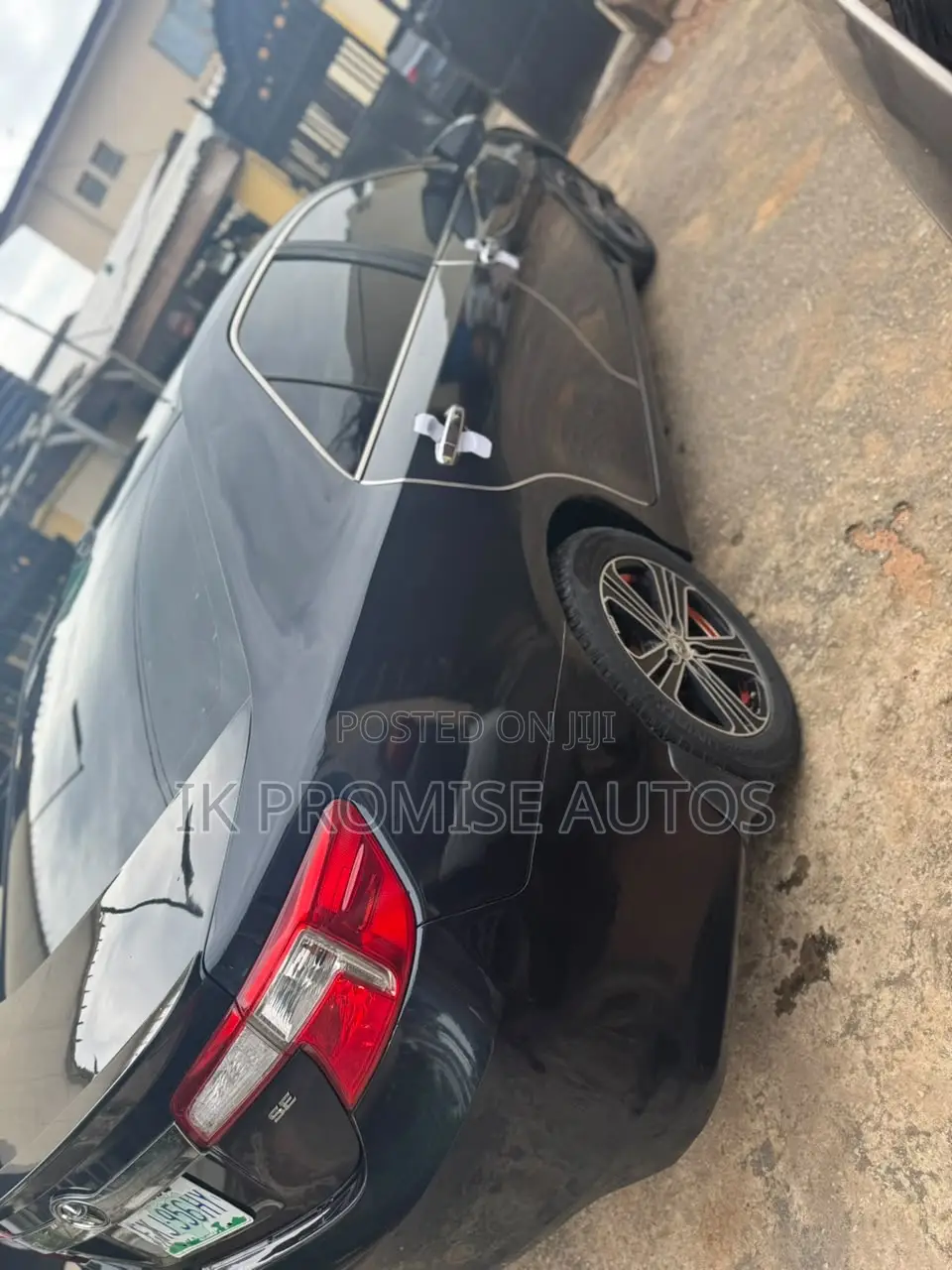 Toyota Camry SE 4dr Sedan (2.5L 4cyl 6A) 2014 Black