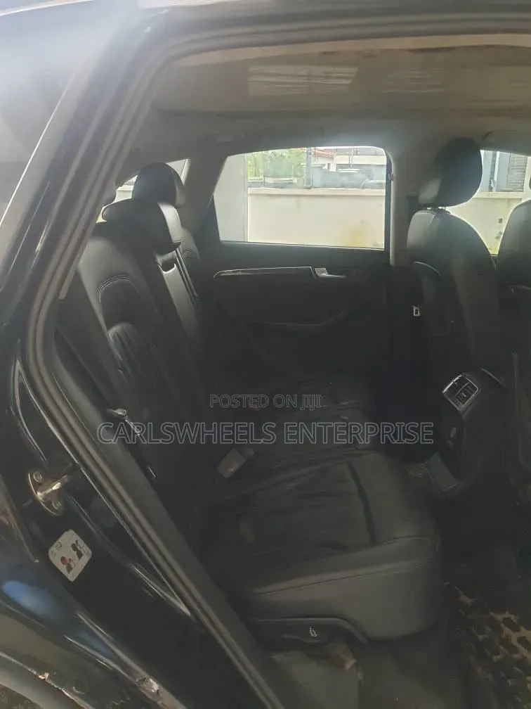 Audi Q5 2012 Black
