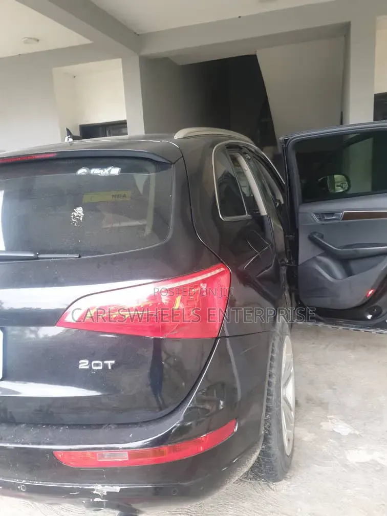Audi Q5 2012 Black