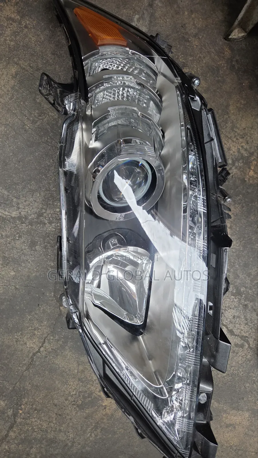 Head Lamp ES 350 2015