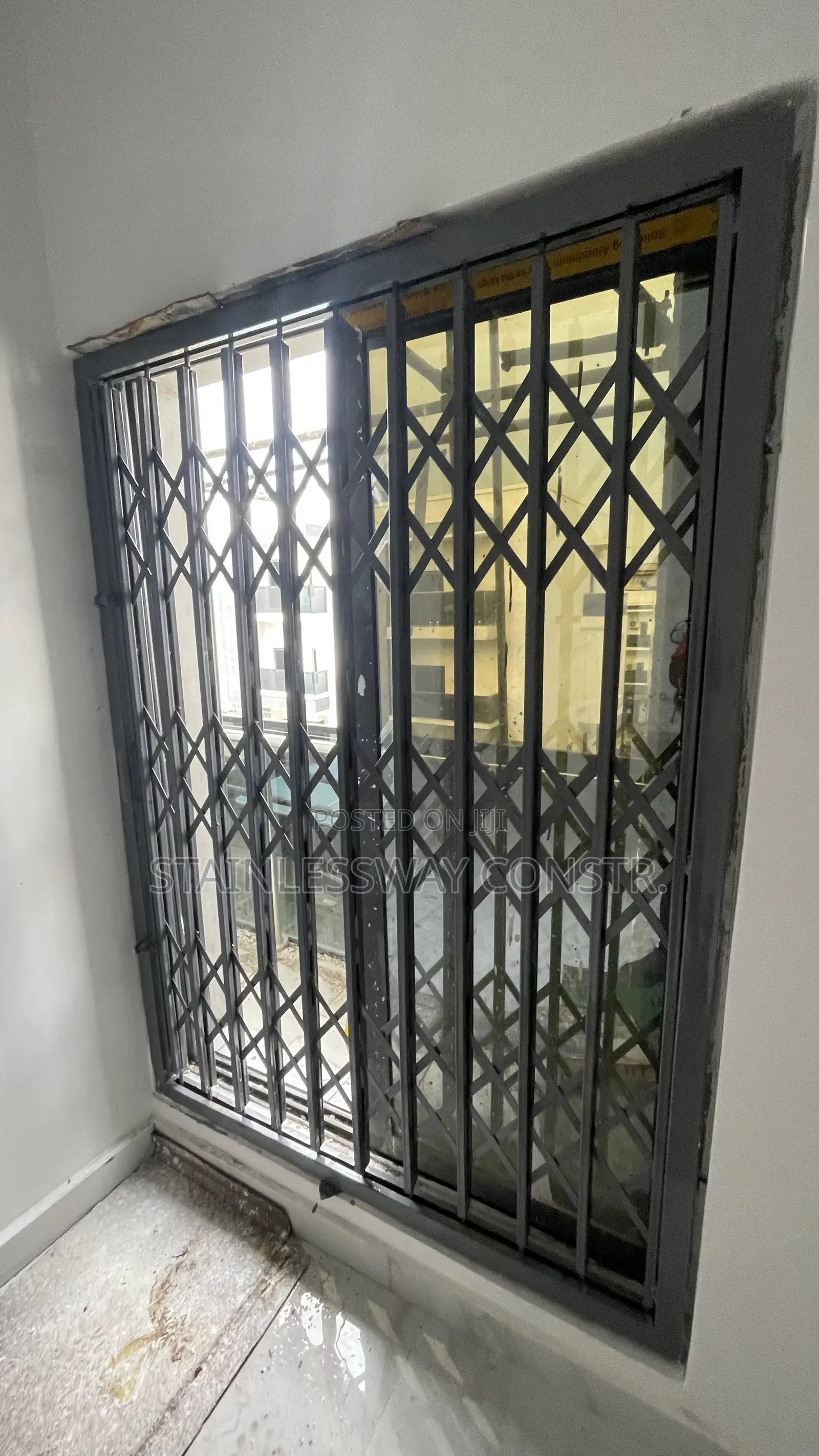 Collapsible Door Grey Burglary