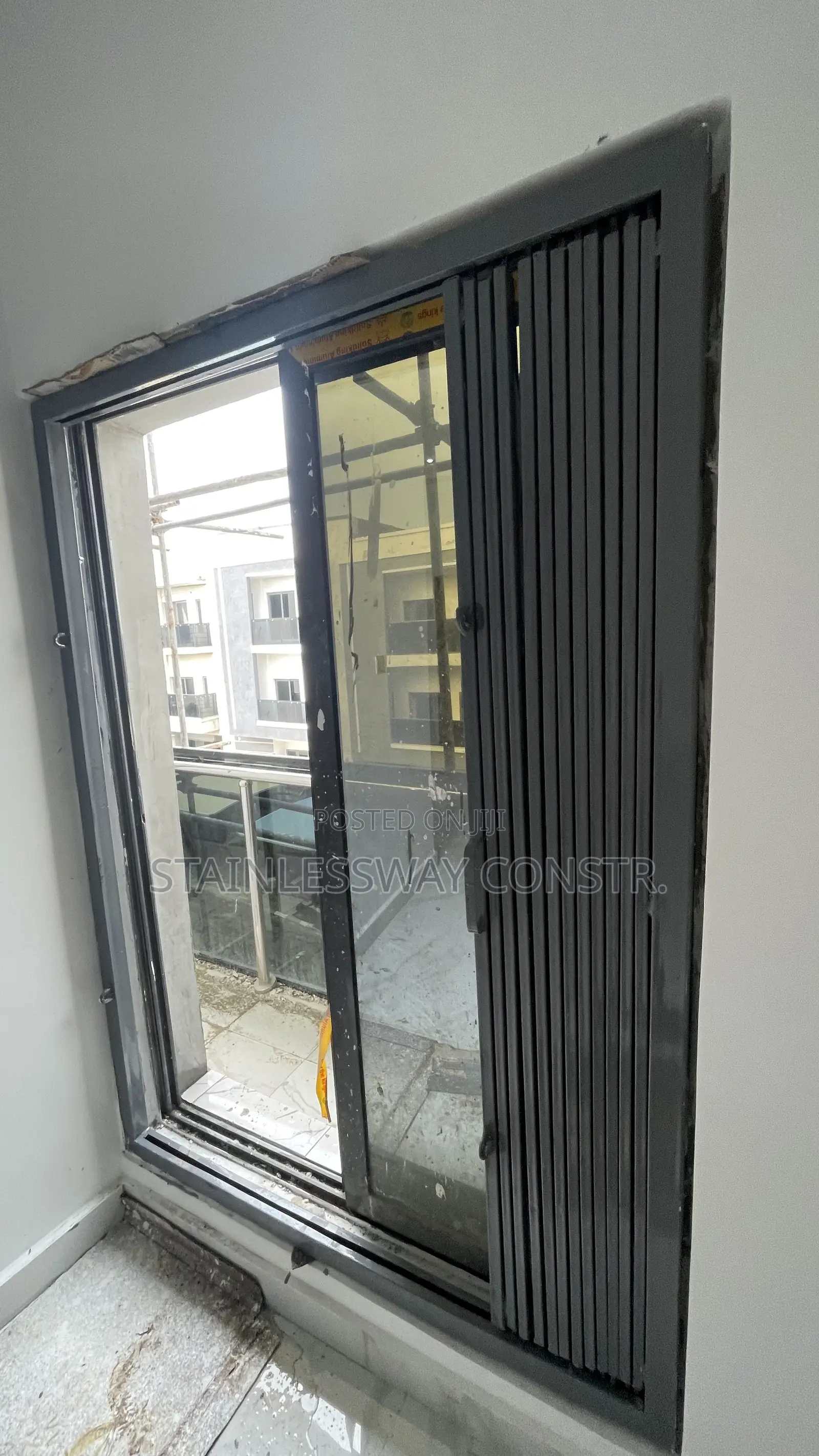 Collapsible Door Grey Burglary