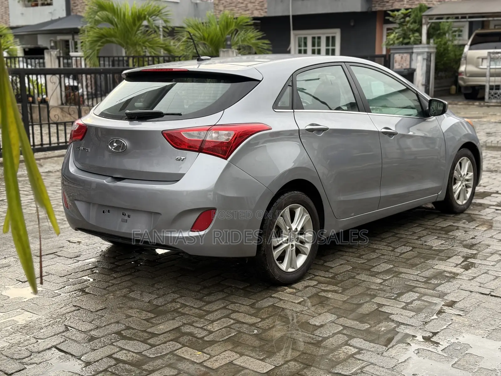 Hyundai Elantra SE 4dr Sedan (1.8L 4cyl 6A) 2015 Gray