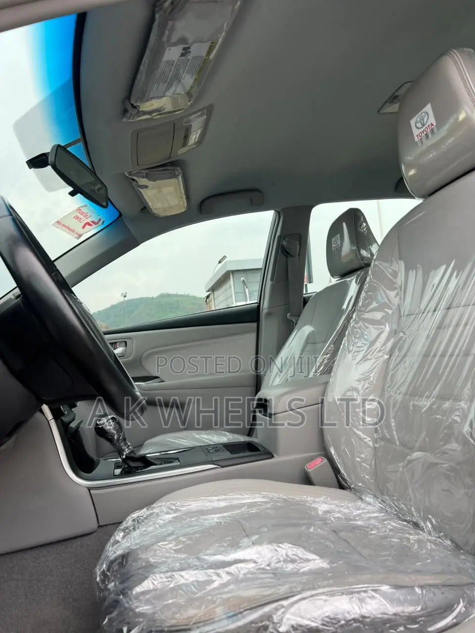 Toyota Camry XLE 4dr Sedan (2.5L 4cyl 6A) 2016 Silver