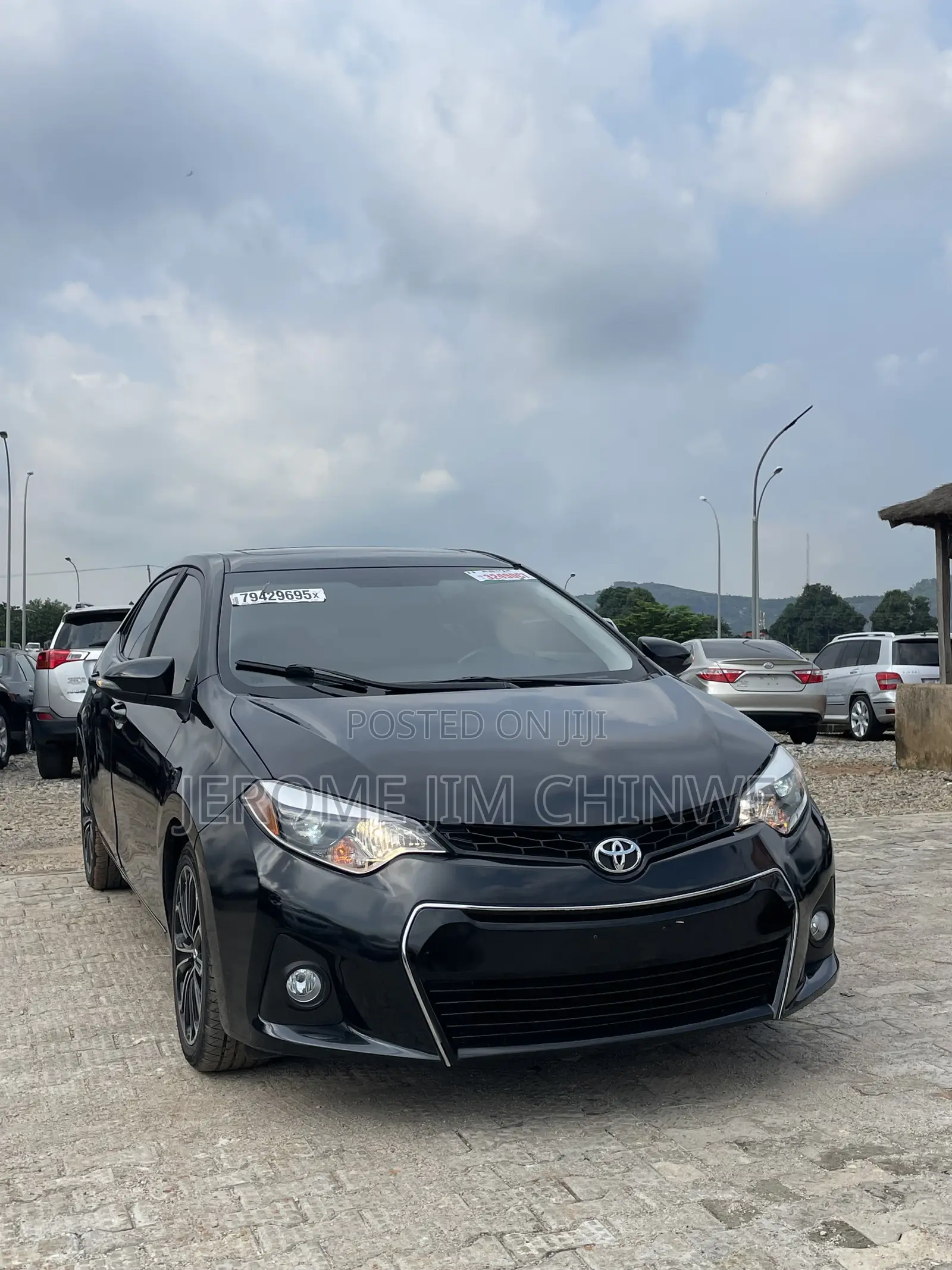 Toyota Corolla 2015 Black