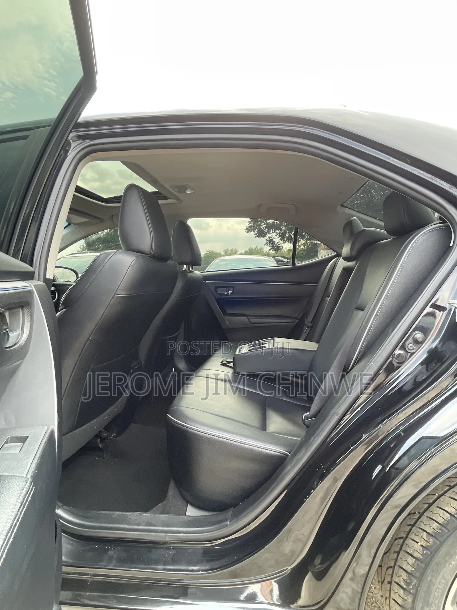 Toyota Corolla 2015 Black