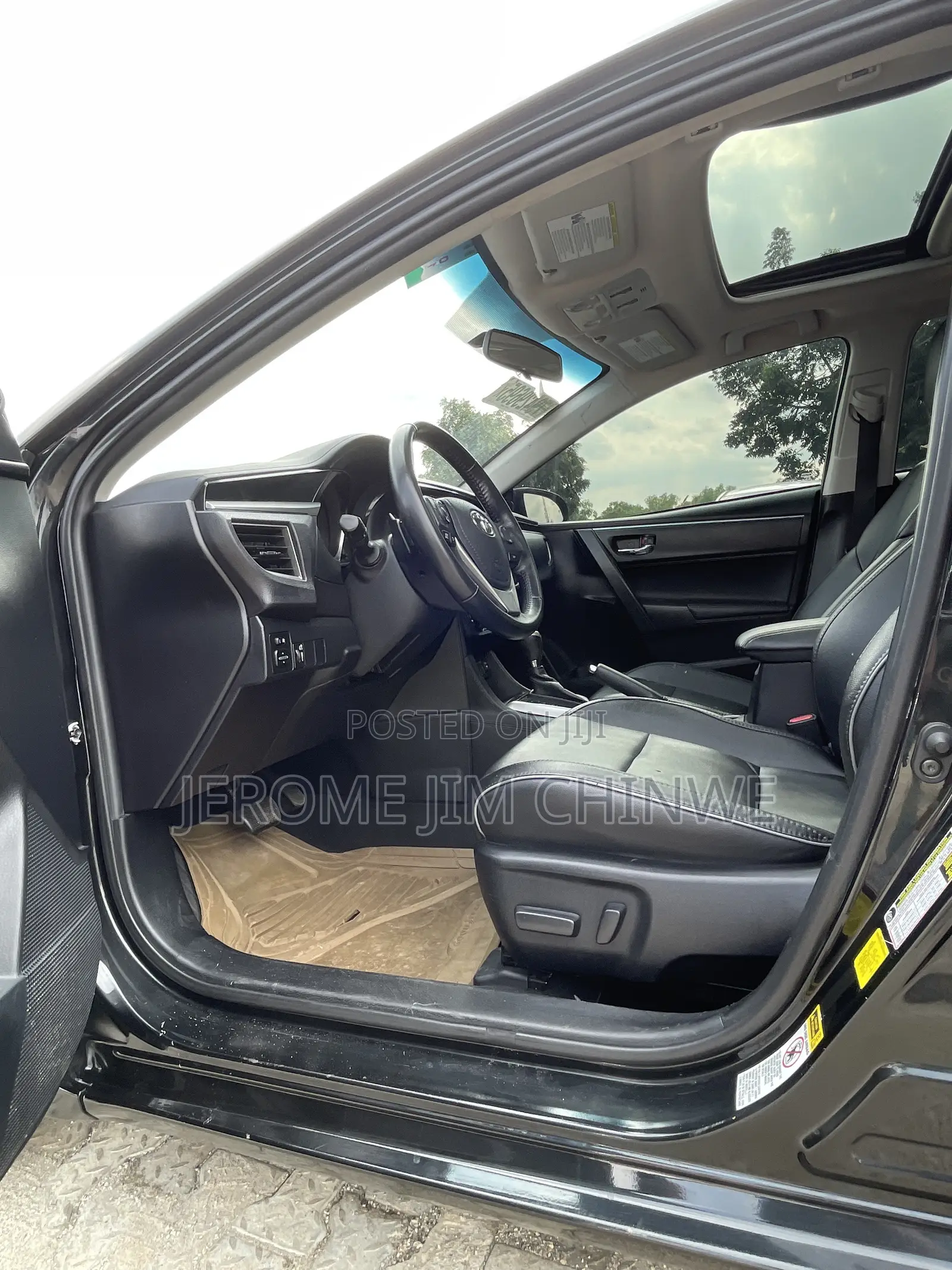 Toyota Corolla 2015 Black