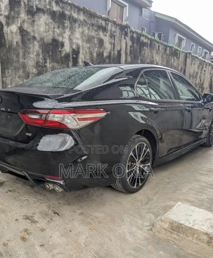 Toyota Camry 2020 Black