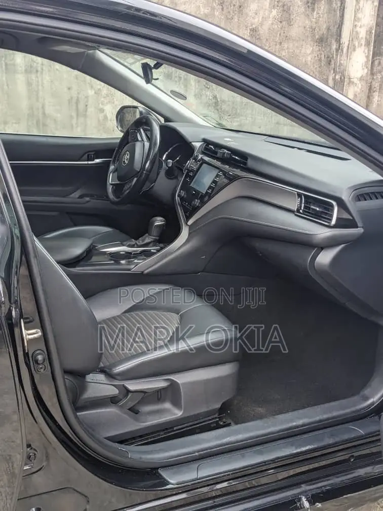 Toyota Camry 2020 Black