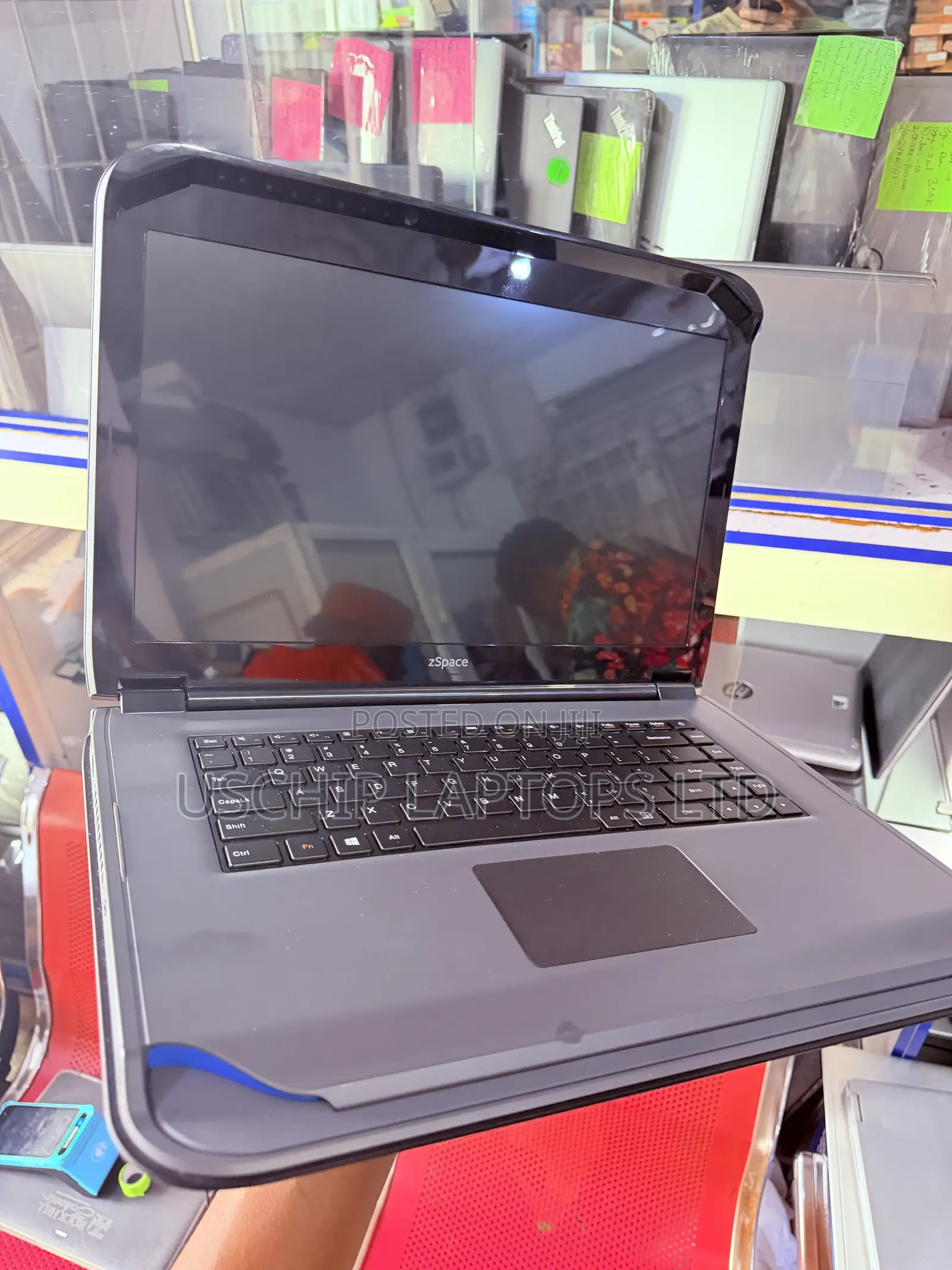 New Laptop Zyrex 8GB AMD A10 SSD 256GB